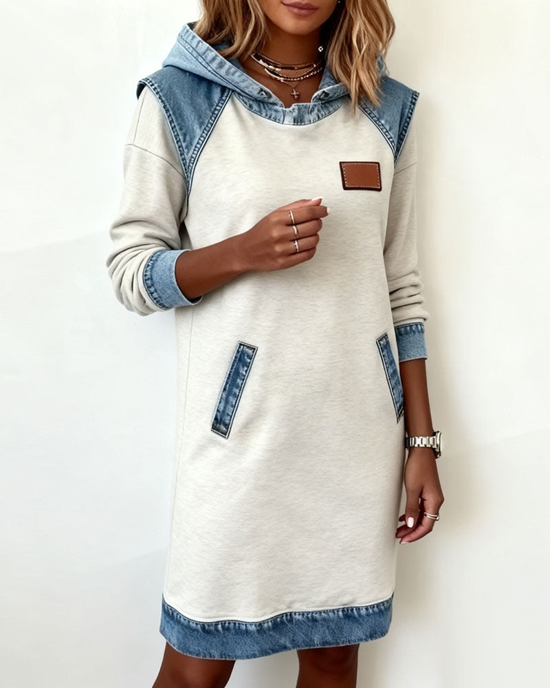 Lara – Robe en jean à capuche